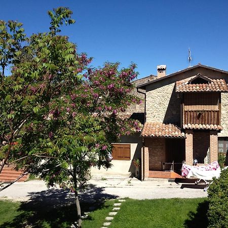 Il Fienile Villa Barete Ngoại thất bức ảnh
